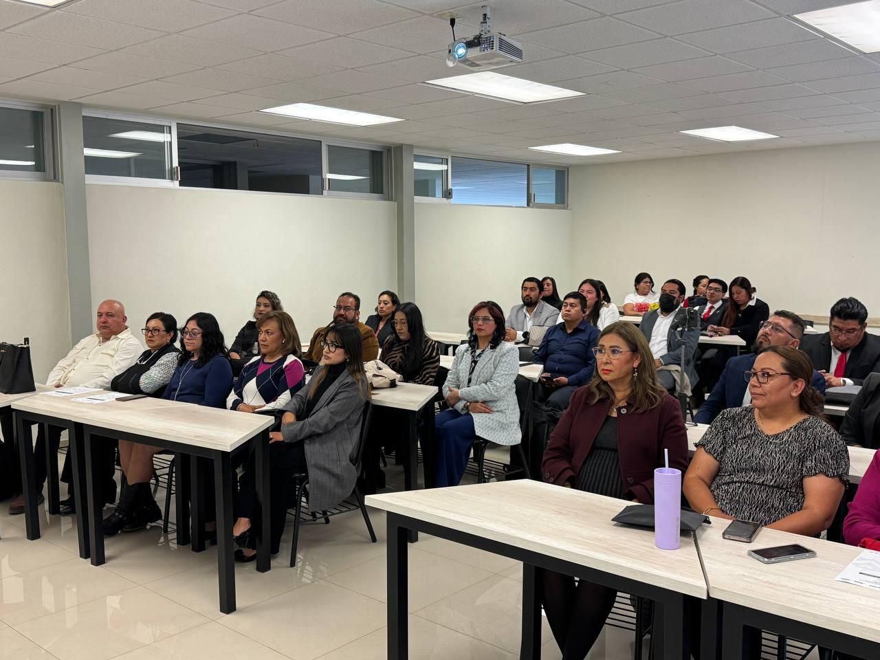 Reunió IPMP a 71 estudiantes en Coloquio de Investigación en Posgrado
